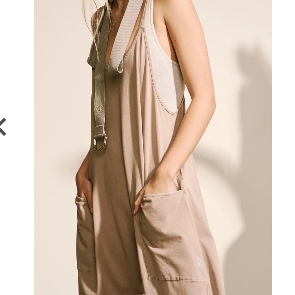 FREE PEOPLE JUMPSUIT - Picture 2 of 5